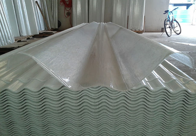 Telha Kalheta 44 e 49 Ou Canaleta 44 e 49 Transparente Incolor em Fibra de Vidro Fiberglass Prfv